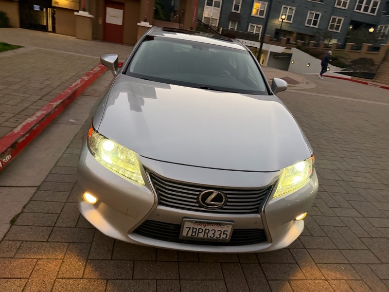 Lexus ES 350 Sedan 2013