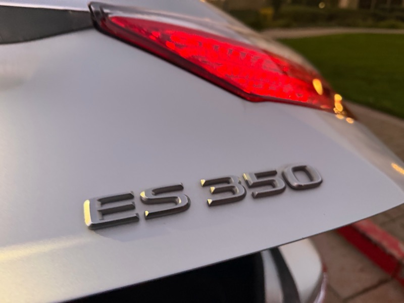 Lexus ES 350 Sedan 2013