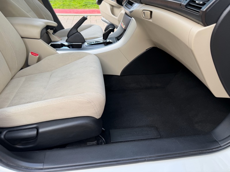 Honda Accord EX Sedan CVT 2015