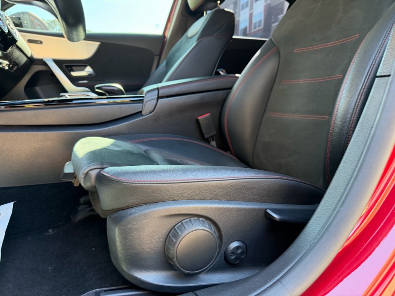 Mercedes-Benz A-Class A 220 2022