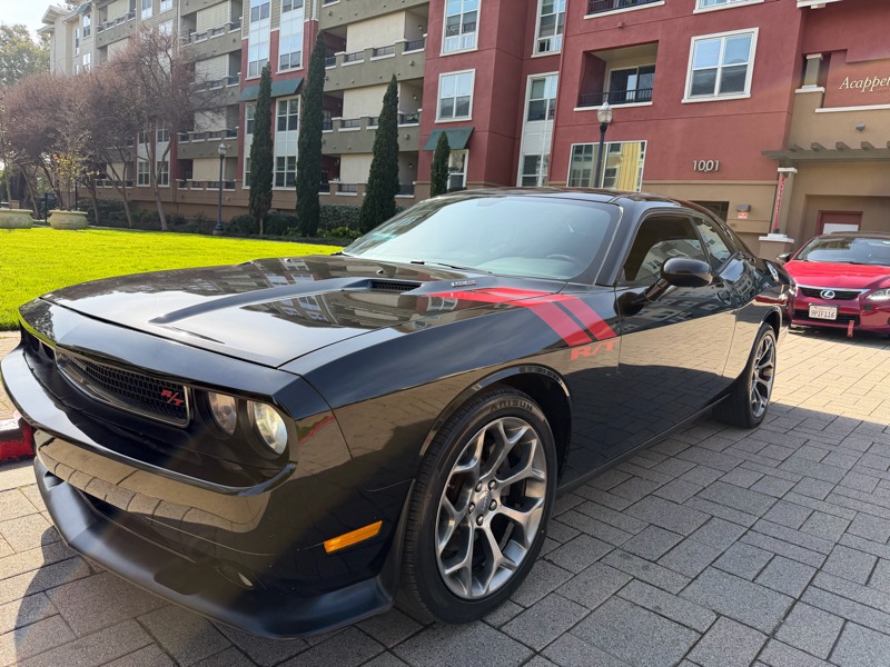 Dodge Challenger R/T 2012