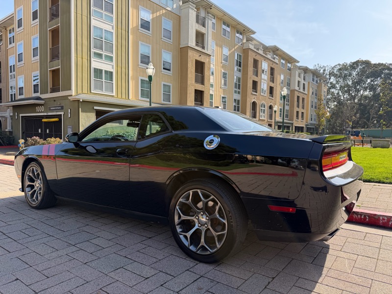 Dodge Challenger R/T 2012