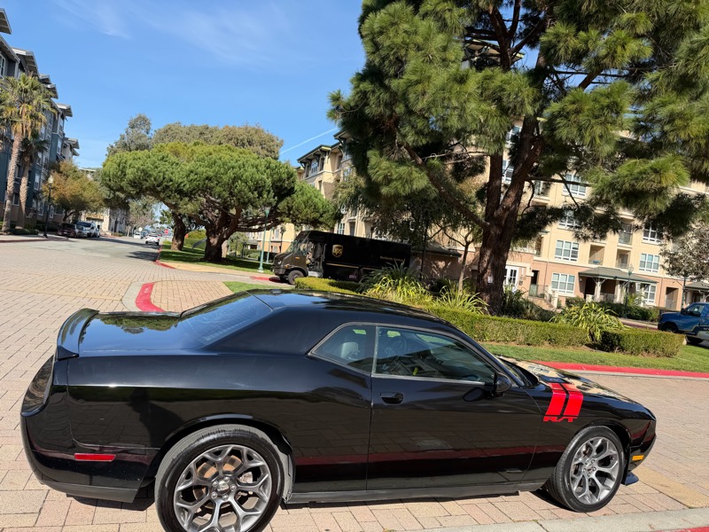 Dodge Challenger R/T 2012