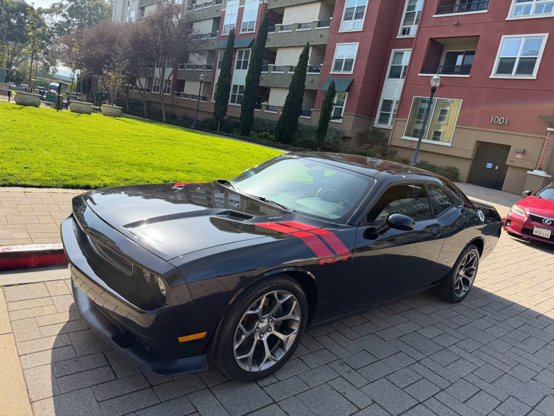 Dodge Challenger R/T 2012