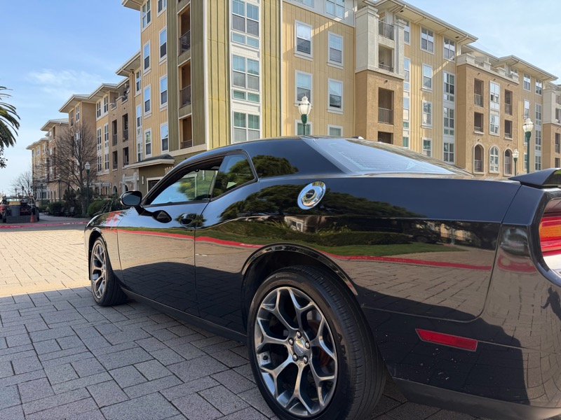 Dodge Challenger R/T 2012