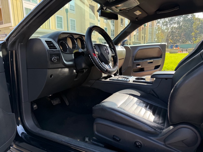 Dodge Challenger R/T 2012