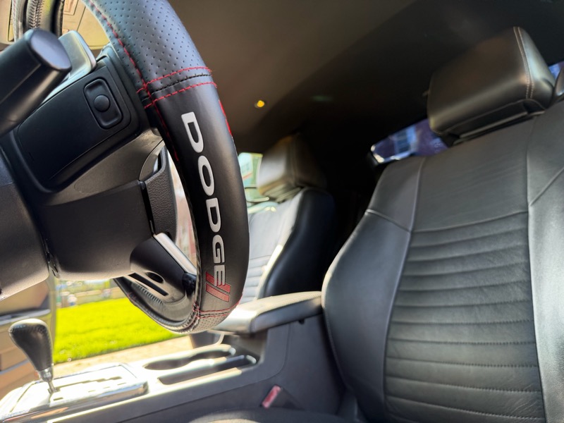 Dodge Challenger R/T 2012