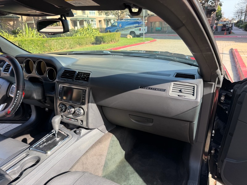 Dodge Challenger R/T 2012