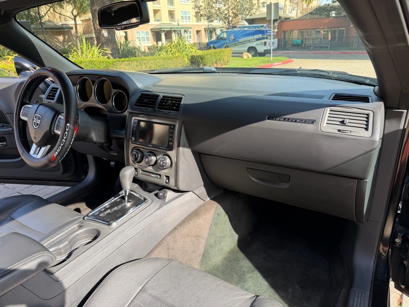 Dodge Challenger R/T 2012