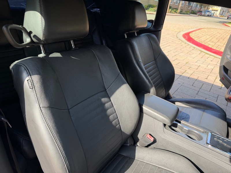 Dodge Challenger R/T 2012