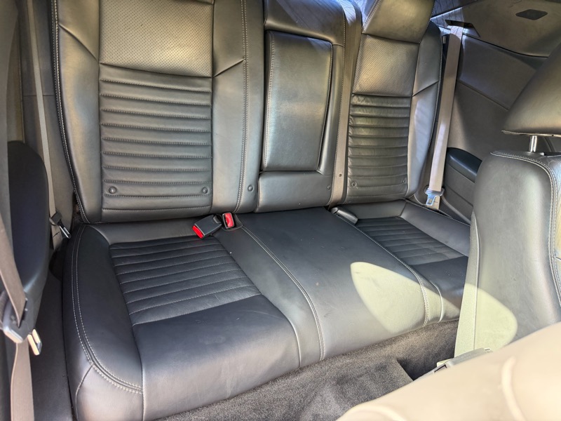 Dodge Challenger R/T 2012