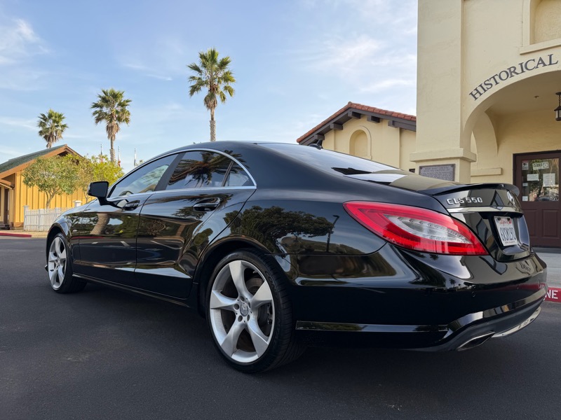 Mercedes-Benz CLS-Class CLS550 2012