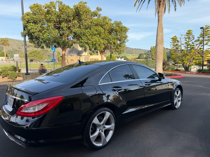 Mercedes-Benz CLS-Class CLS550 2012