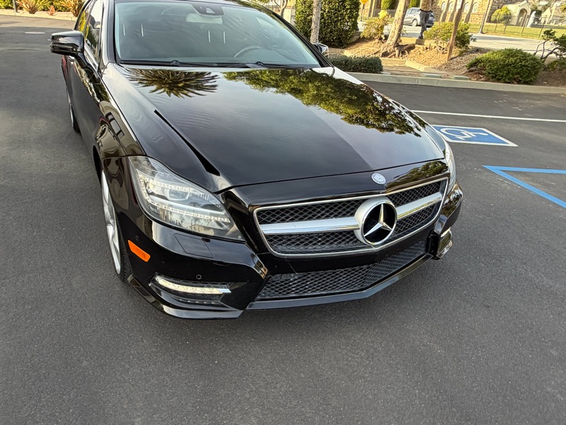 Mercedes-Benz CLS-Class CLS550 2012
