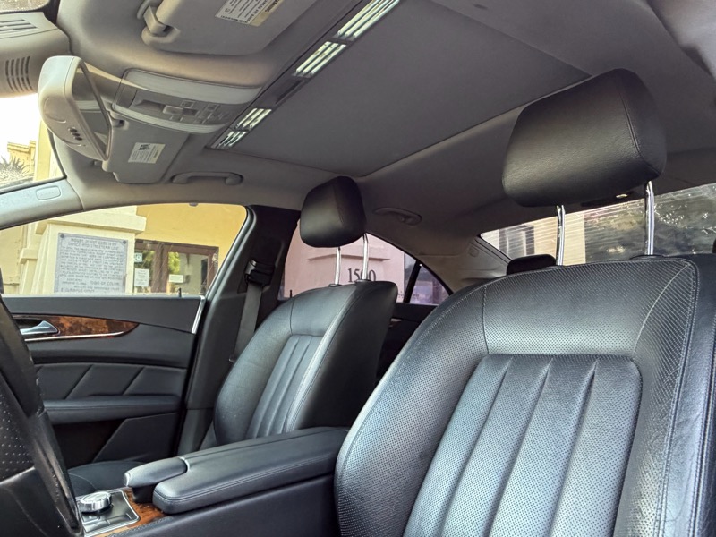 Mercedes-Benz CLS-Class CLS550 2012