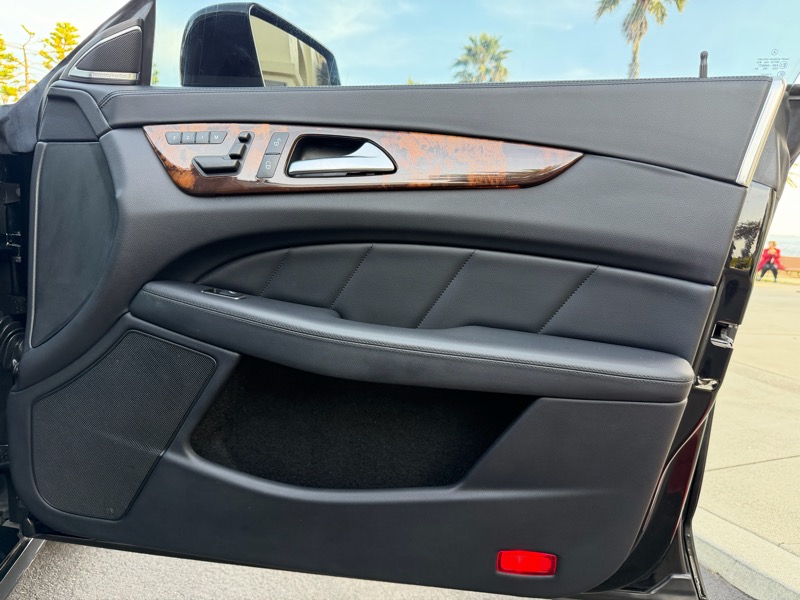 Mercedes-Benz CLS-Class CLS550 2012