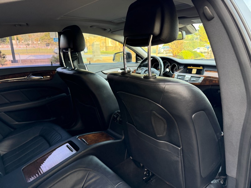 Mercedes-Benz CLS-Class CLS550 2012