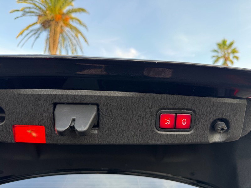 Mercedes-Benz CLS-Class CLS550 2012