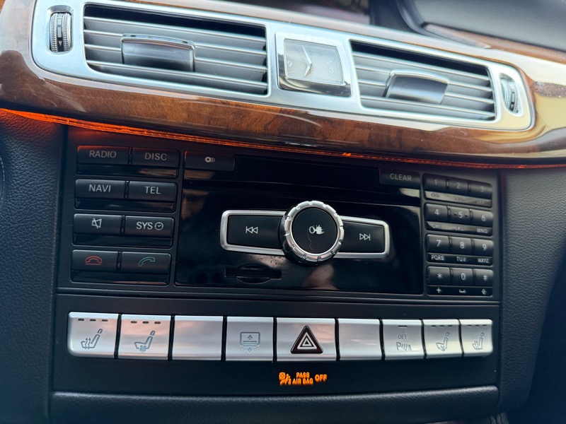 Mercedes-Benz CLS-Class CLS550 2012