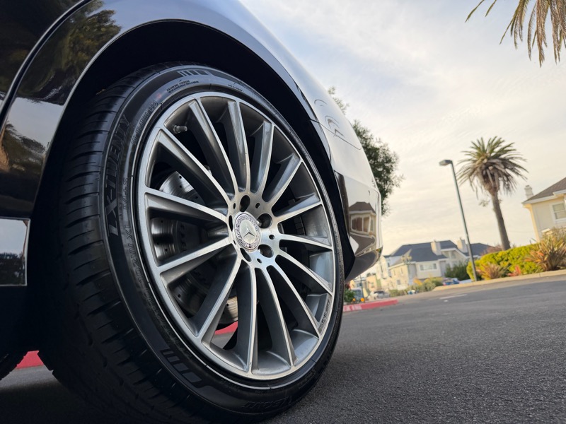 Mercedes-Benz S-Class S550 2014