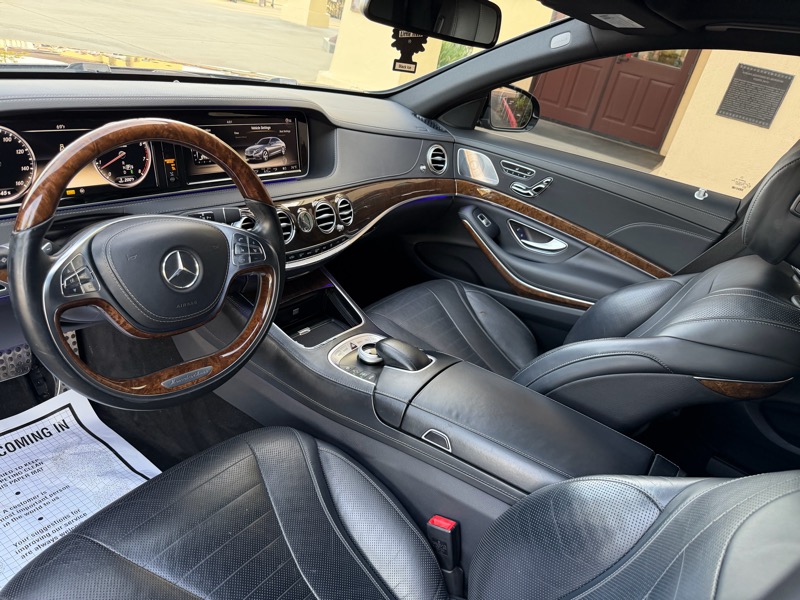 Mercedes-Benz S-Class S550 2014