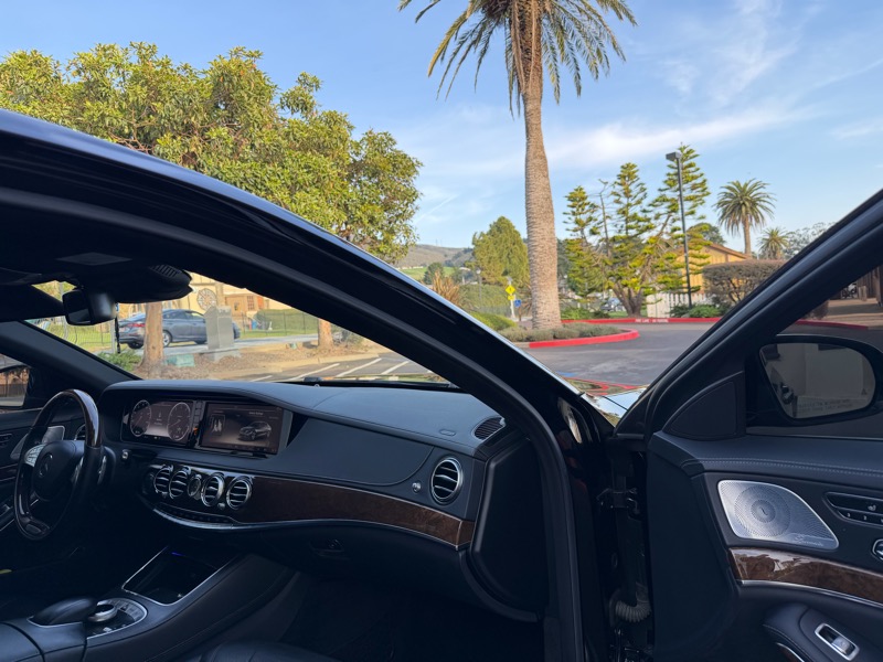 Mercedes-Benz S-Class S550 2014