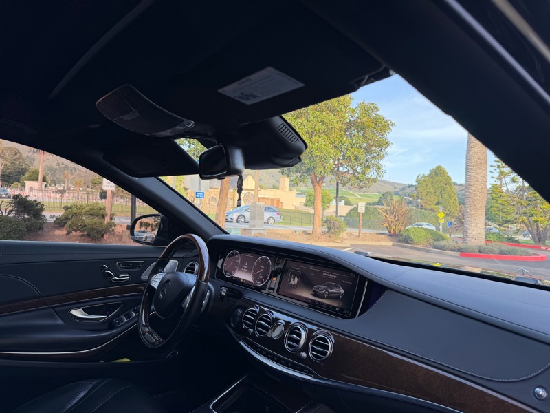 Mercedes-Benz S-Class S550 2014