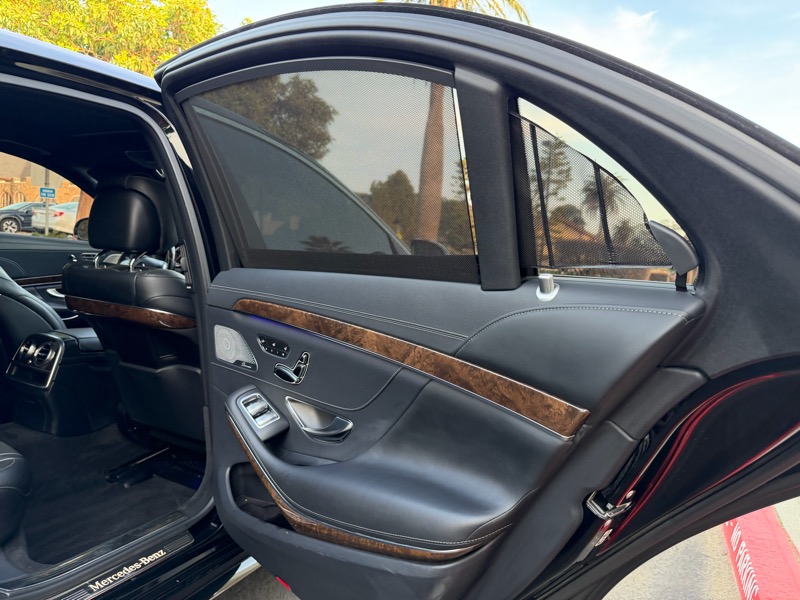 Mercedes-Benz S-Class S550 2014