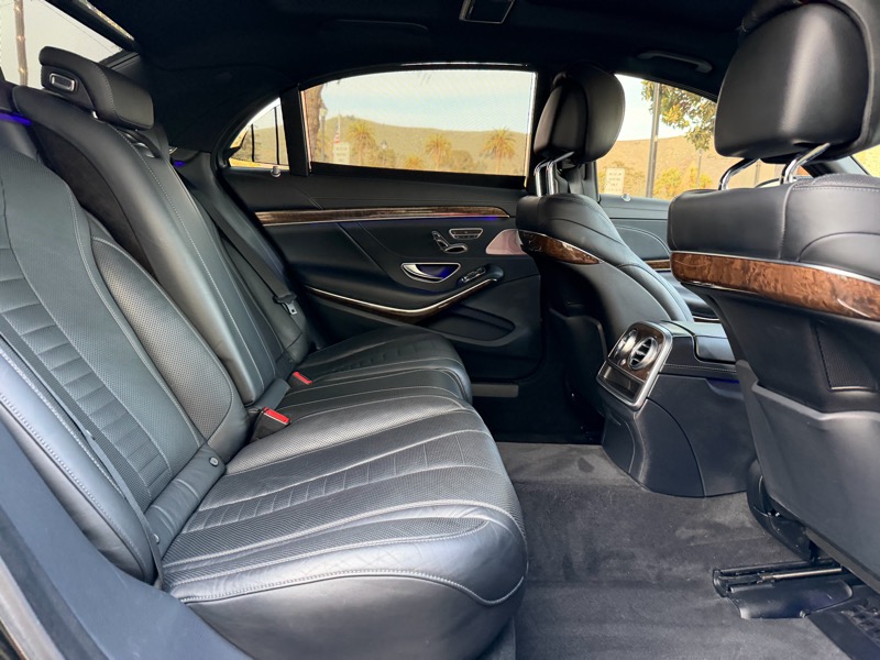 Mercedes-Benz S-Class S550 2014