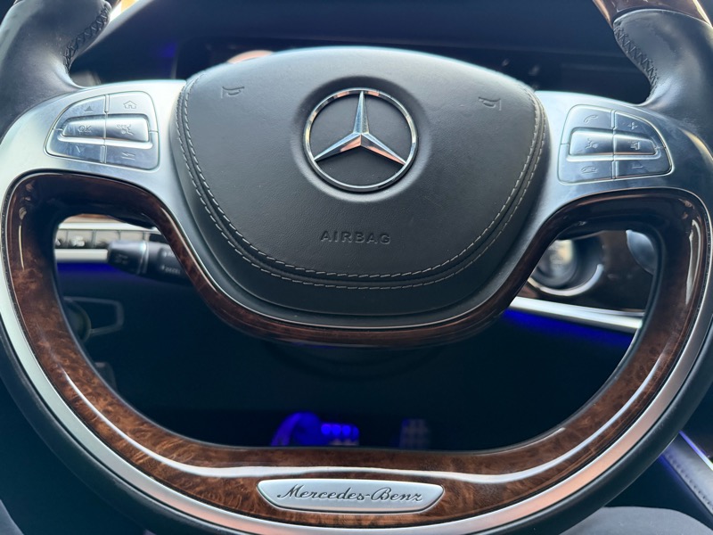 Mercedes-Benz S-Class S550 2014