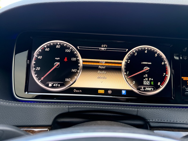 Mercedes-Benz S-Class S550 2014