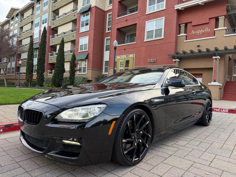 BMW 6-Series 640i Coupe 2012