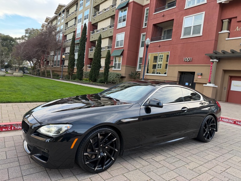 BMW 6-Series 640i Coupe 2012