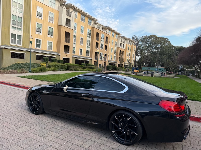 BMW 6-Series 640i Coupe 2012