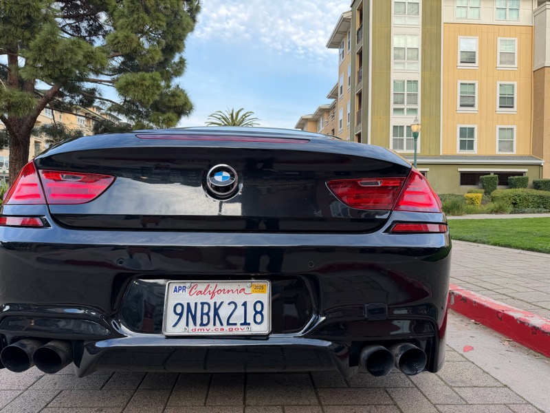 BMW 6-Series 640i Coupe 2012