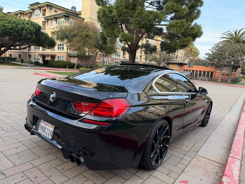BMW 6-Series 640i Coupe 2012