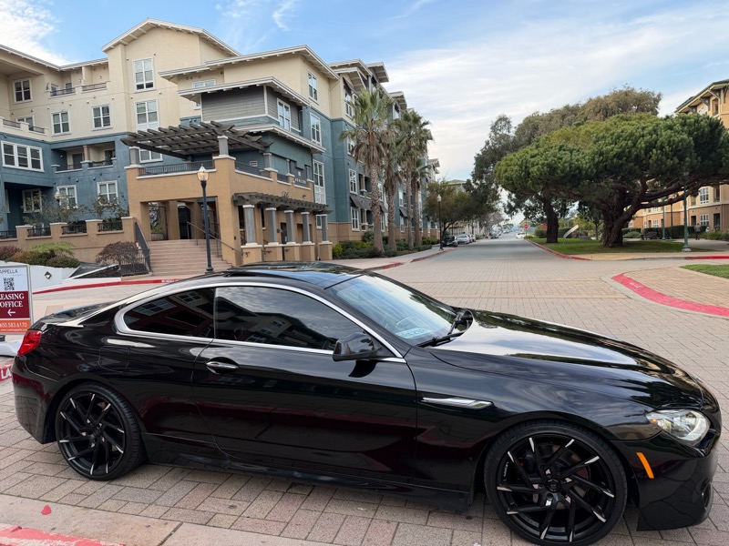 BMW 6-Series 640i Coupe 2012