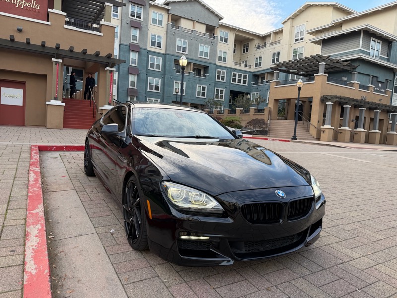 BMW 6-Series 640i Coupe 2012