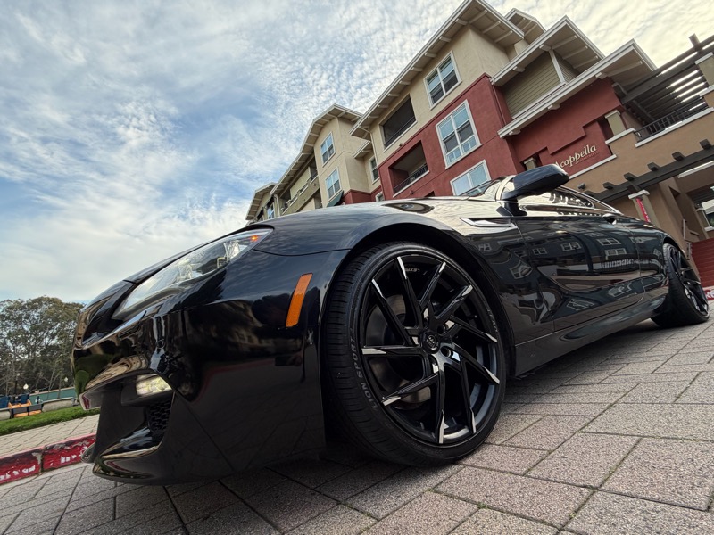 BMW 6-Series 640i Coupe 2012