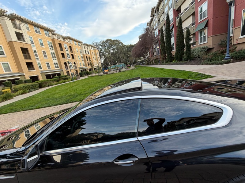 BMW 6-Series 640i Coupe 2012