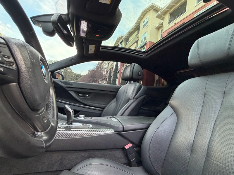 BMW 6-Series 640i Coupe 2012