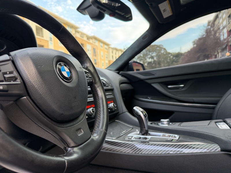 BMW 6-Series 640i Coupe 2012