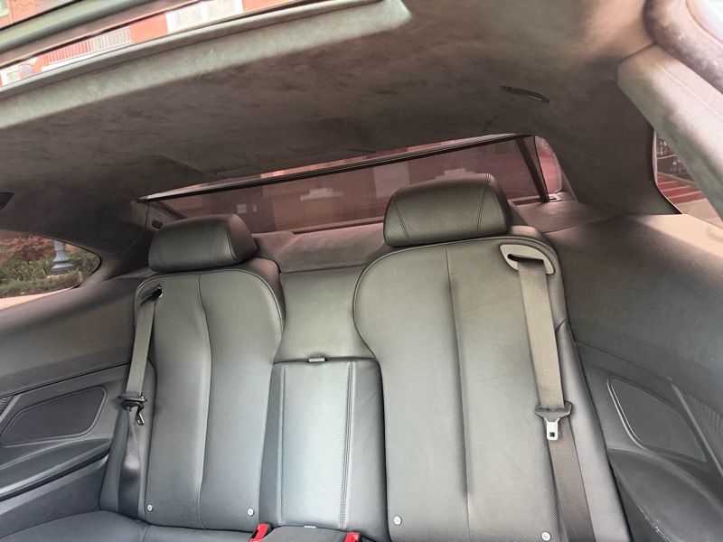 BMW 6-Series 640i Coupe 2012