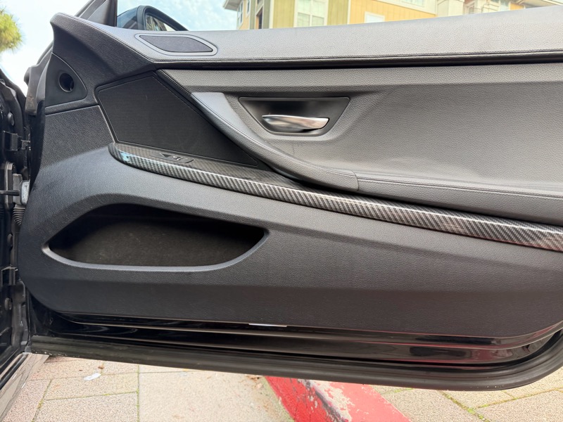 BMW 6-Series 640i Coupe 2012