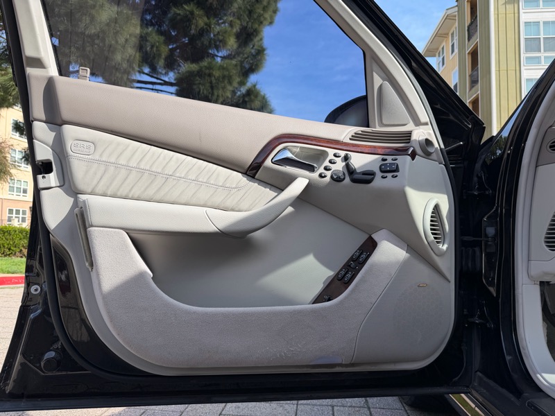 Mercedes-Benz S-Class S500 2001