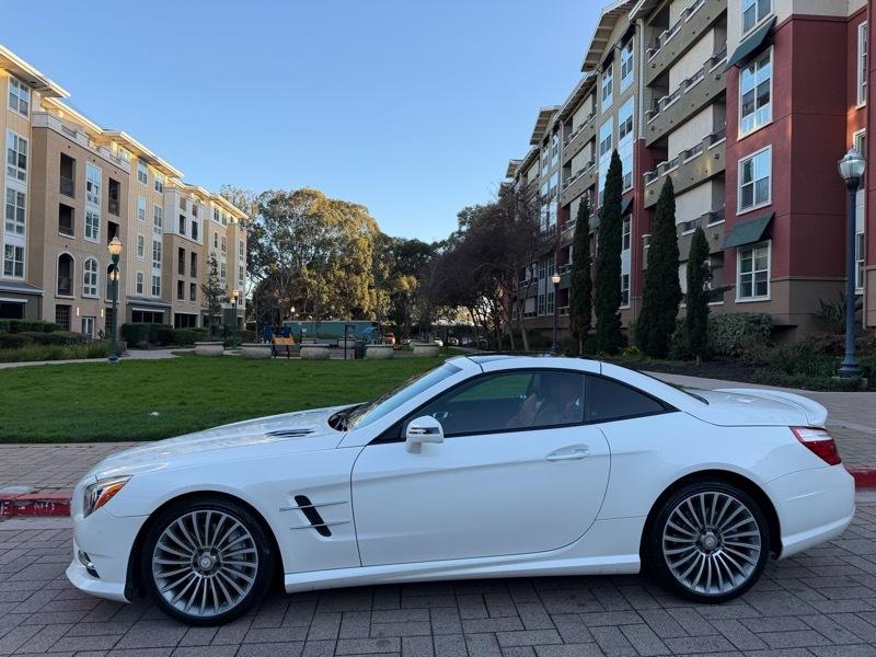Mercedes-Benz SL-Class SL550R 2014