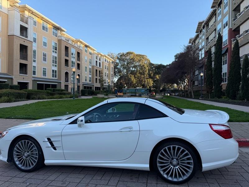 Mercedes-Benz SL-Class SL550R 2014