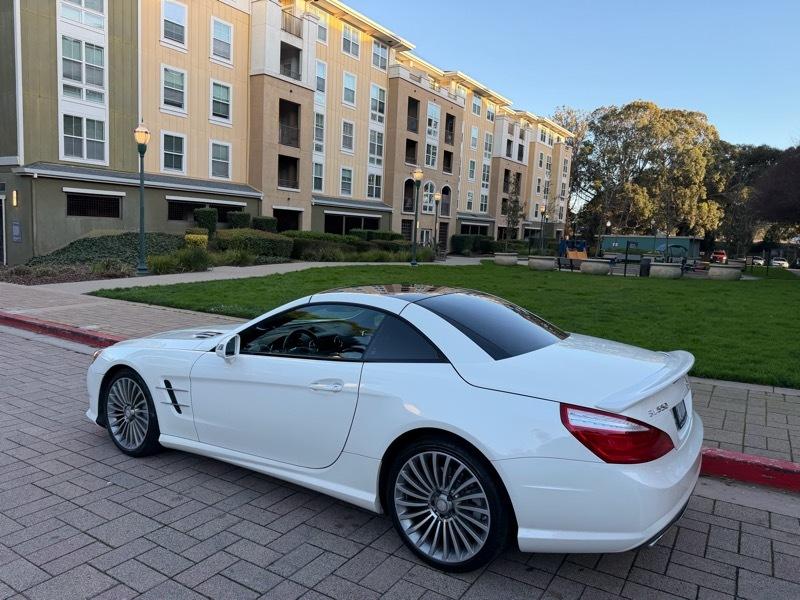 Mercedes-Benz SL-Class SL550R 2014