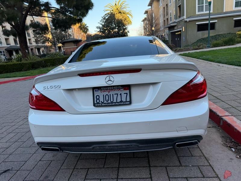 Mercedes-Benz SL-Class SL550R 2014