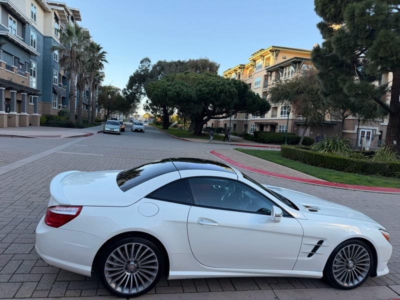 Mercedes-Benz SL-Class SL550R 2014